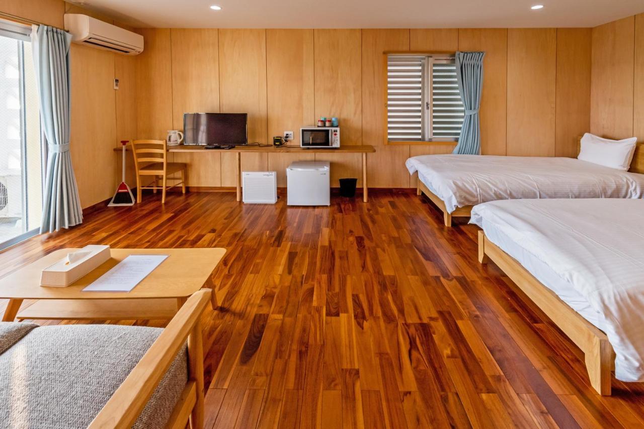 Guest House Kawamitsu Miyakojima  Eksteriør bilde
